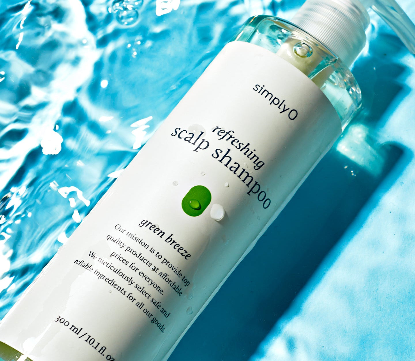 แชมพูฟื้นฟูหนังศีรษะสดชื่น - กรีน บรีซ [3 ขนาด]